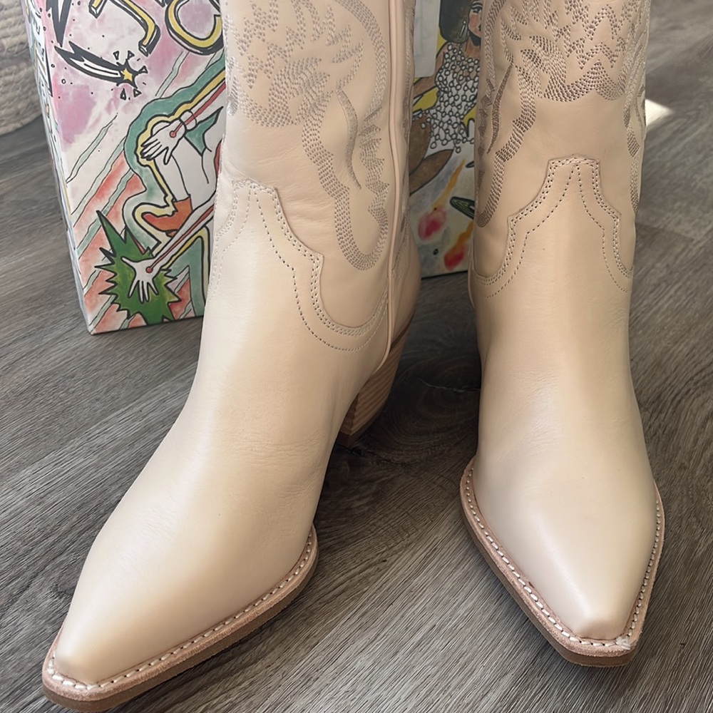 Jeffrey Cambell Dagget Western Boot